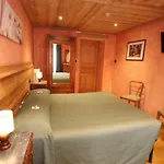 Col Du Mont فندق 2*
