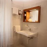 Hotel Col Du Mont 2*