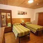 Col Du Mont Hotel 2*