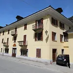 Col Du Mont 2*