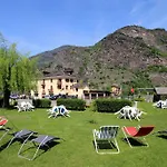 Col Du Mont فندق أرفيير