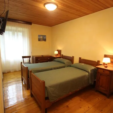 Col Du Mont Hotel 2*