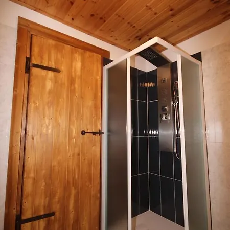 Col Du Mont 2* Arvier