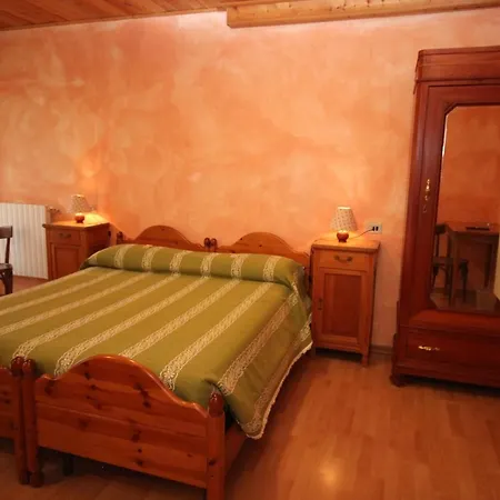 Col Du Mont Hotel Arvier