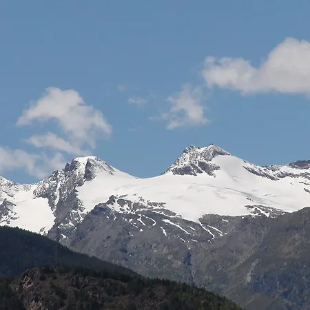 Col Du Mont ホテル