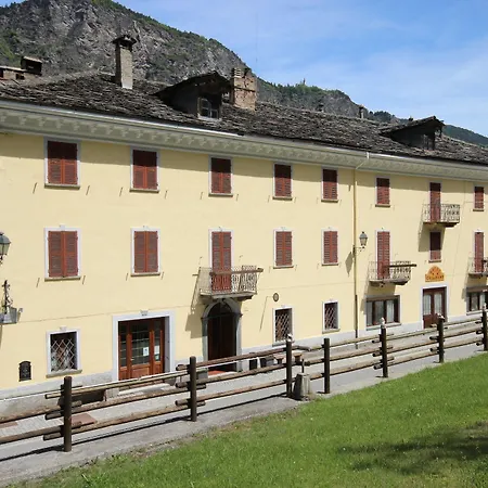 Col Du Mont 2*