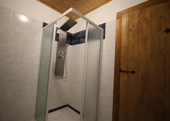 מלון Col Du Mont 2*