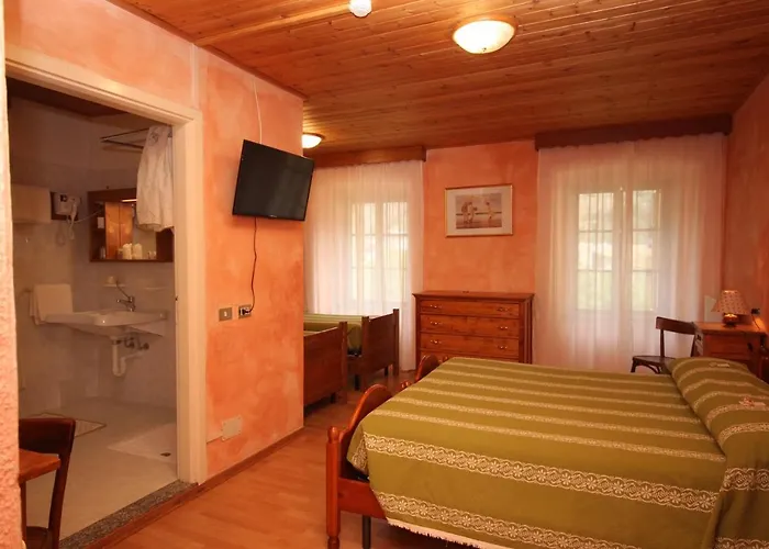 Col Du Mont Hotell Arvier