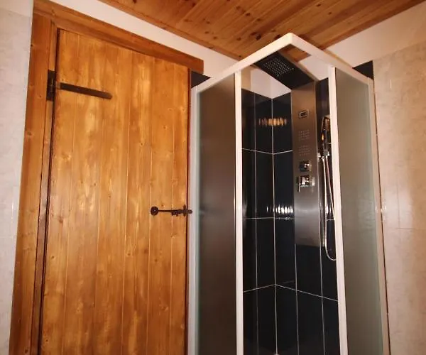 Col Du Mont 2* Arvier