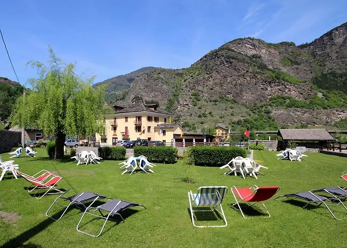 Col Du Mont Hotell Arvier